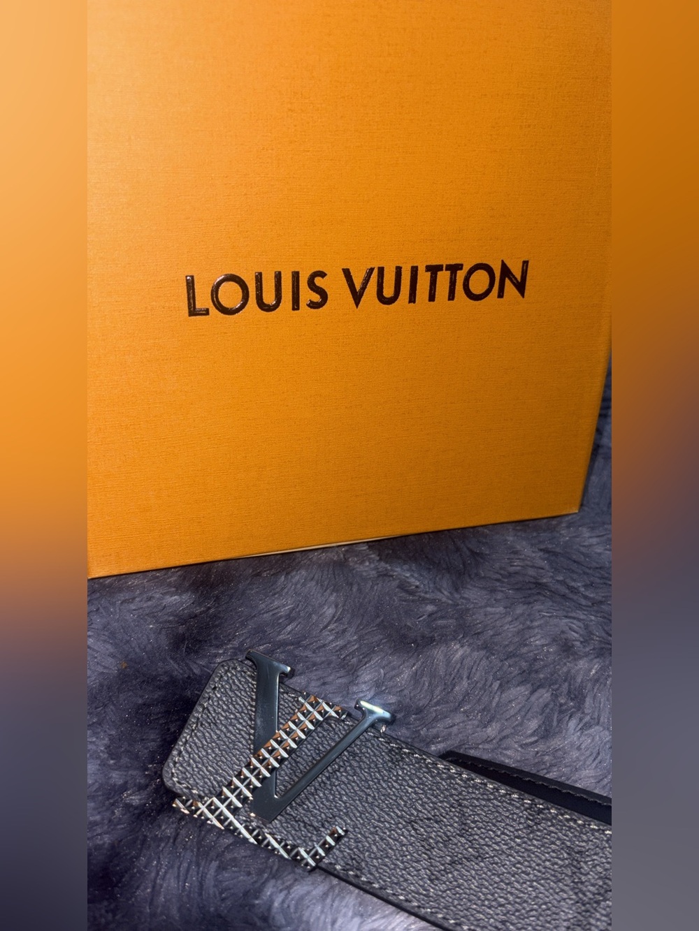 Louis Vuitton Black Leather Belt with Subtle Debossed Logo